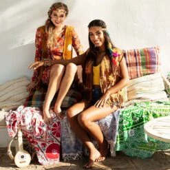 Hippie Jurkje Met Vest En Beenwarmers -Halloween-Kostuums hippie jurkje met vest en beenwarmers 2